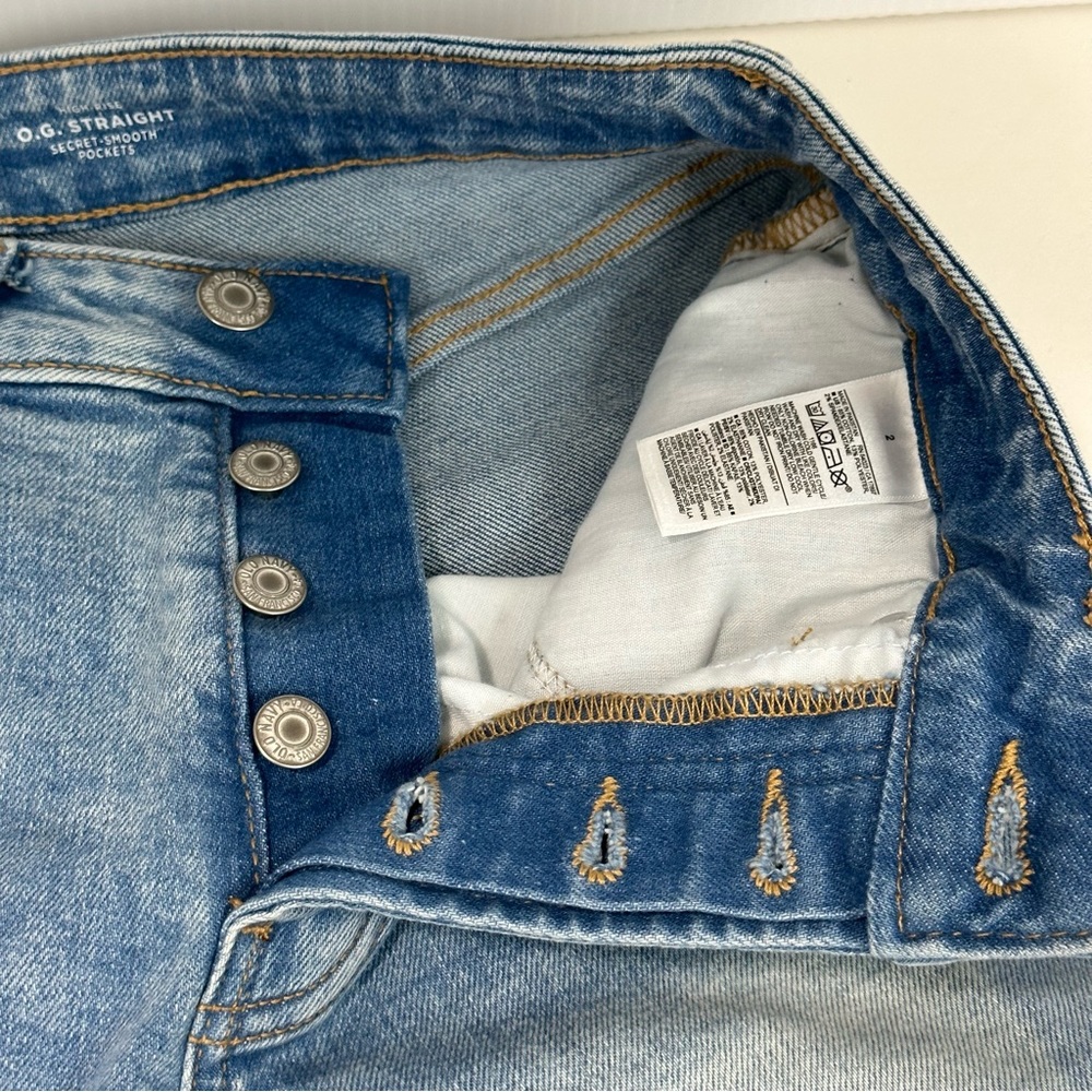 OLD NAVY Stonewash Jeans Sz 2 Extra Stretch High Rise O.G. Straight Butt… - Picture 6 of 16